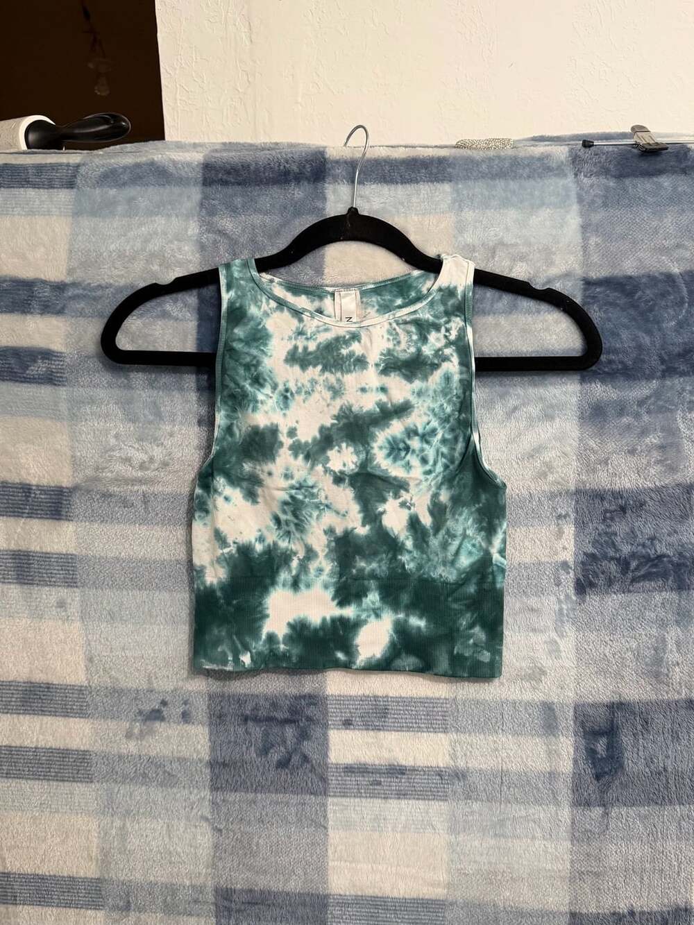 Nikibiki Teal Tie-Dye Seamless Ribbed Crop Tank Top